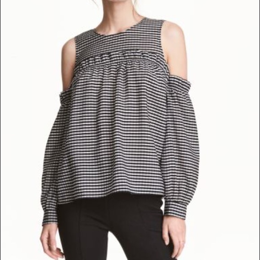 Gingham blouse with cold-shoulder detail sz 8